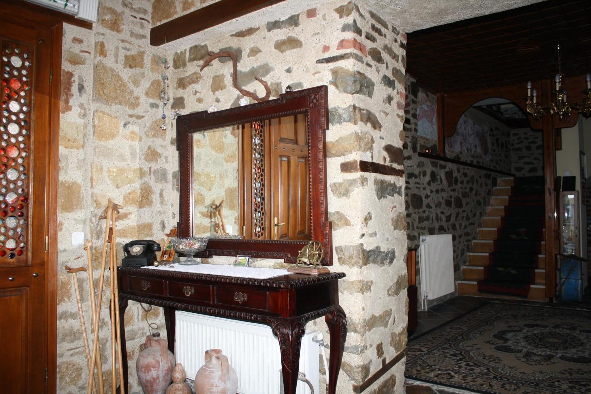 Guesthouse To Spiti Τou Gakou Nestorion Bagian luar foto