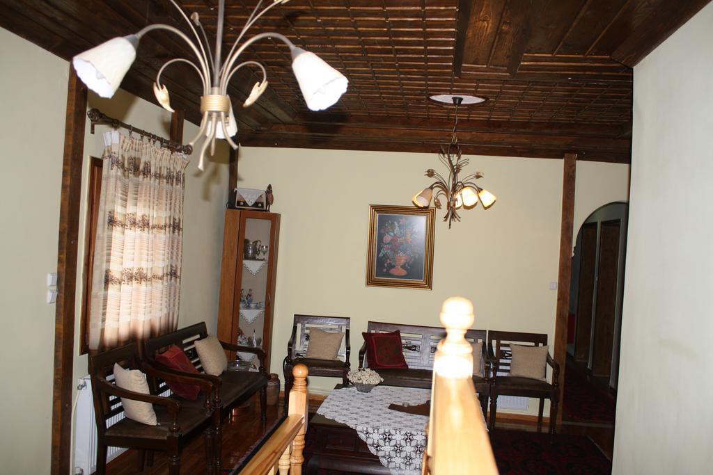 Guesthouse To Spiti Τou Gakou Nestorion Bagian luar foto