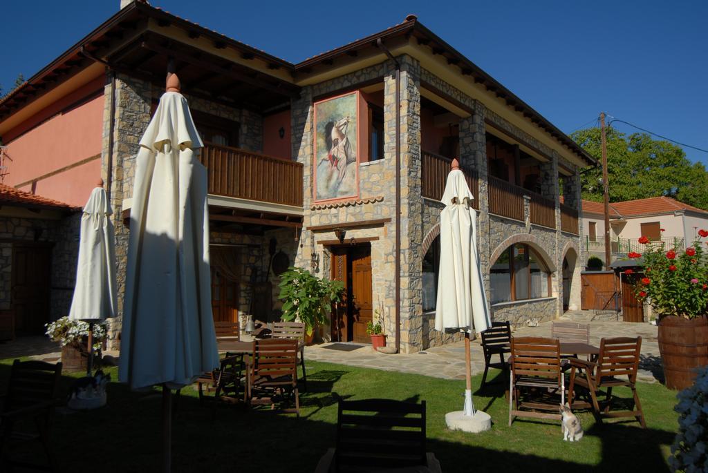 Guesthouse To Spiti Τou Gakou Nestorion Bagian luar foto