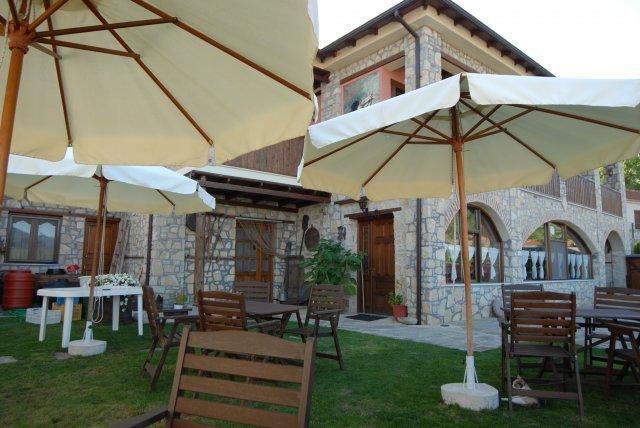 Guesthouse To Spiti Τou Gakou Nestorion Bagian luar foto